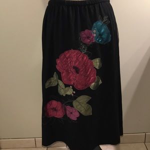 Susan Bristol flower skirt